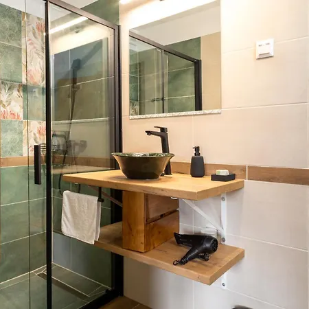 Apartment Tulipanos Kucko Az Orsegben Viszak